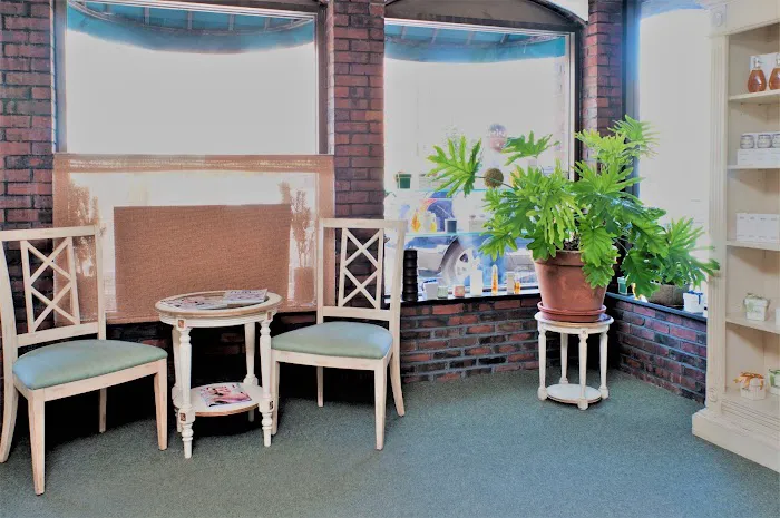 Lavinia Borcau Skin Care Picture 6