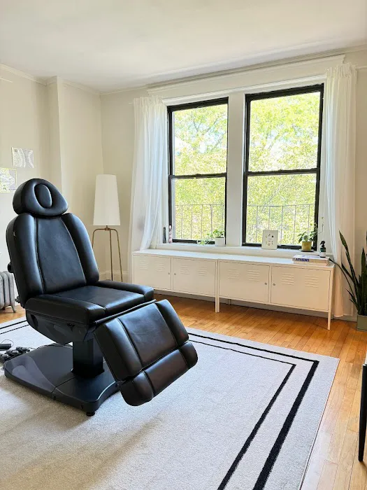 Clemens Face + Body Picture 1