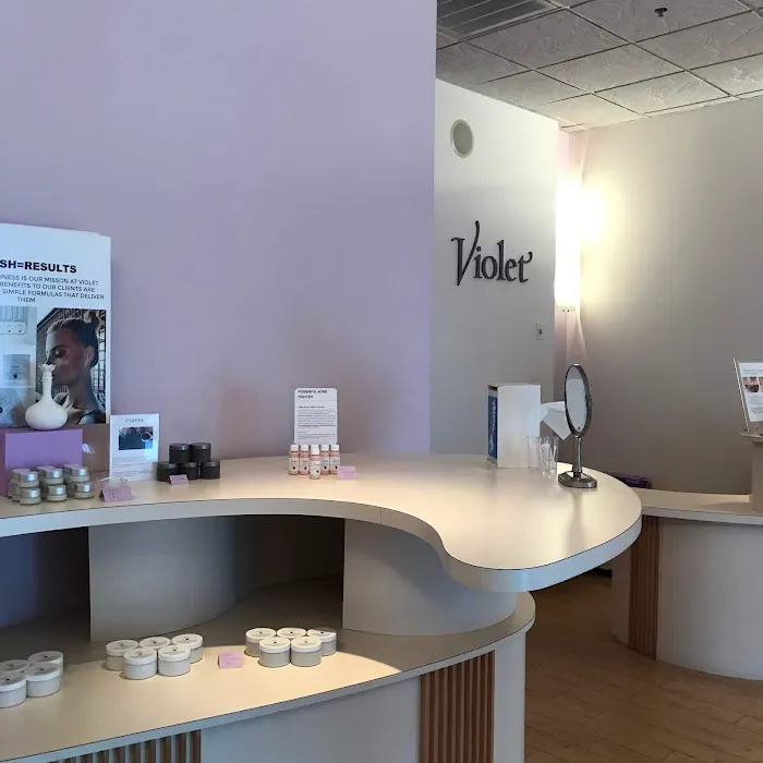 Violet Skin Boutique Picture 2