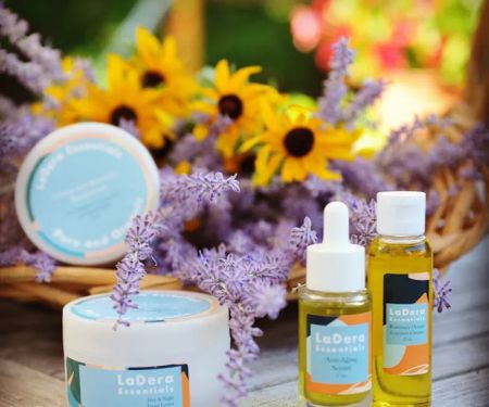 La Dera Essentials