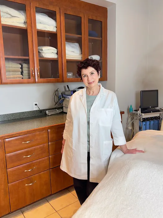 Brows & Beauty Picture 1