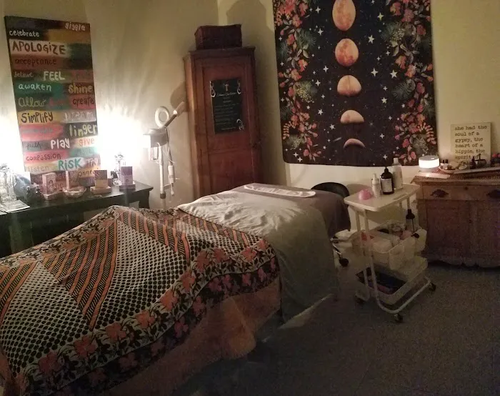 Schimmer Skin Boutique Picture 1