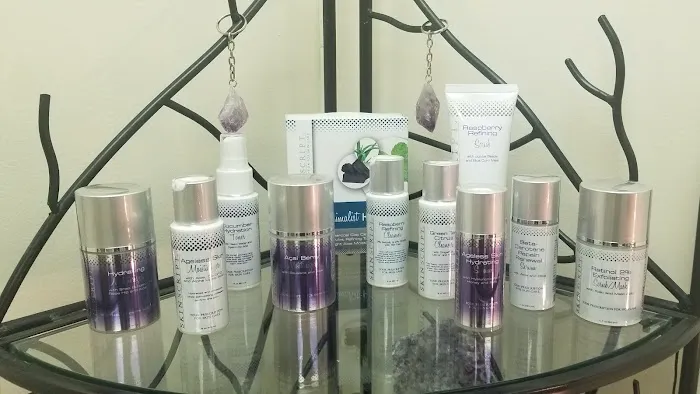 Schimmer Skin Boutique Picture 5