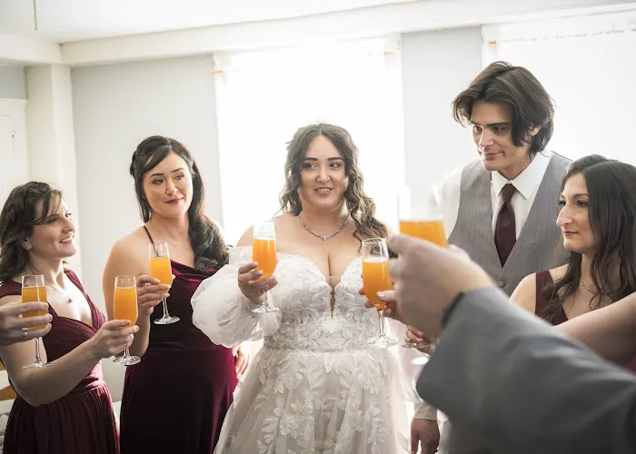 KMac Beauty Picture 4