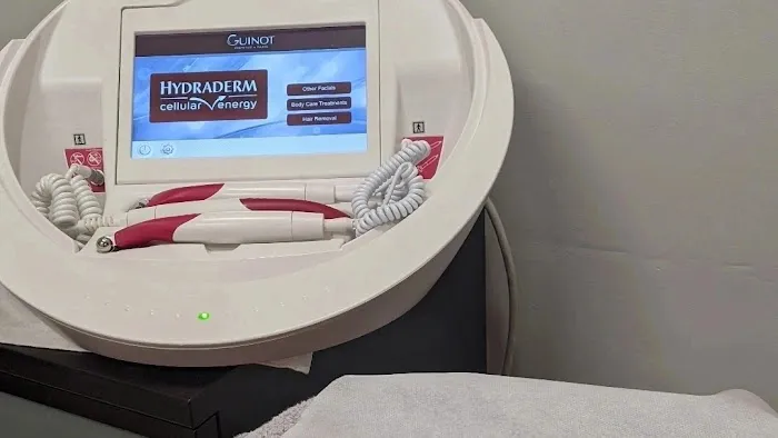 Visible Difference Picture 2