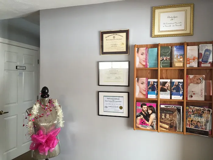 Skinfluentials Picture 2