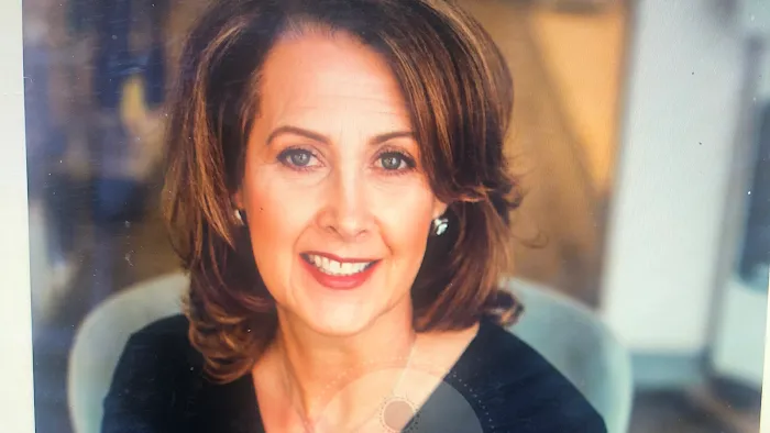 Sharon Rose Cosmetics Picture 3