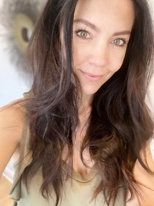 CaitlinBethSkinStudio Picture 5