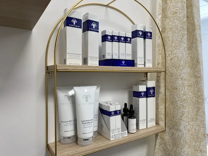 Skin Junkee Picture 8