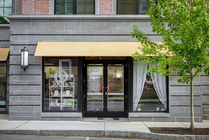 Boston Microneedling / BM Skincare + Boutique Picture 3