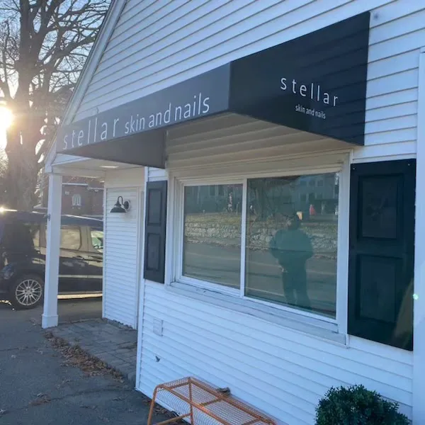 stellar skin and nails Picture 1