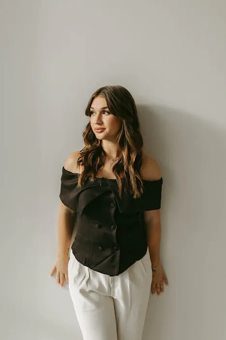 Lua Beauty Lounge Picture 7