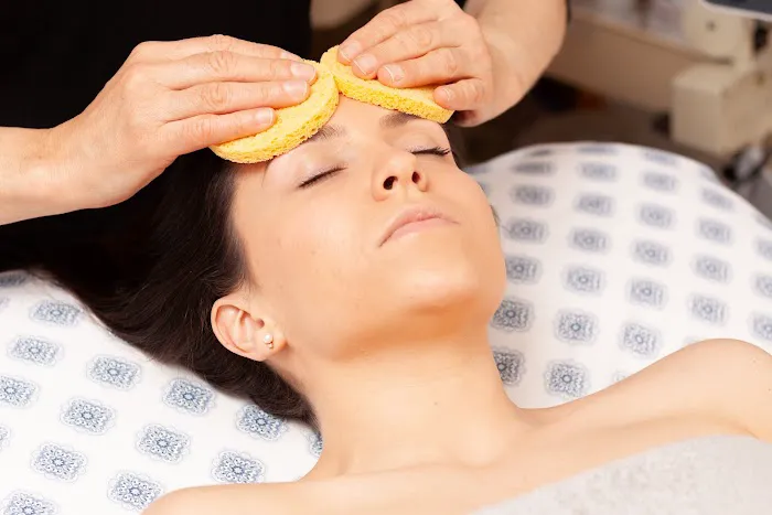 Flora Skincare Studio and Spa Picture 9