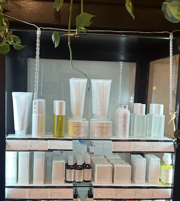 Ría Skin + Wellness Picture 4