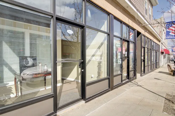 Esthetique Skin Care Studio Picture 3