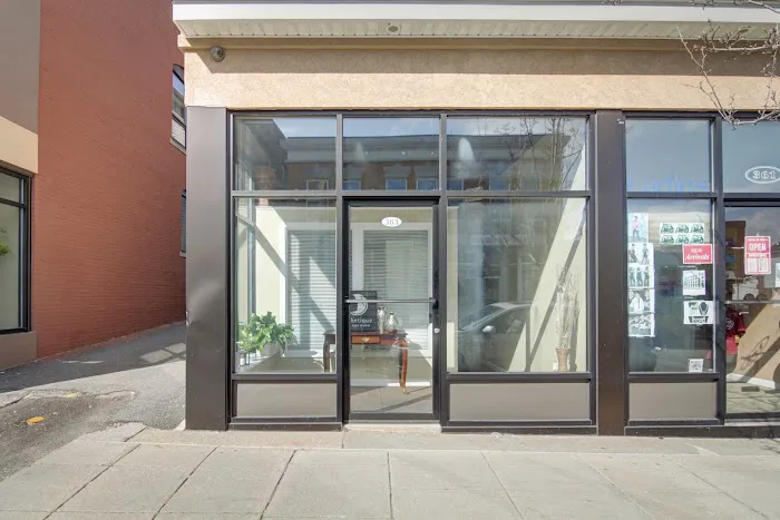 Esthetique Skin Care Studio Picture 7