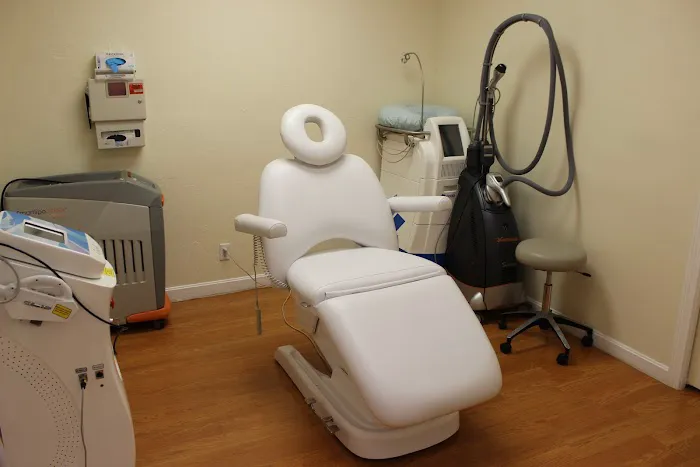 Boston Cosmetic and Laser Center - Diana Patricia Picture 5