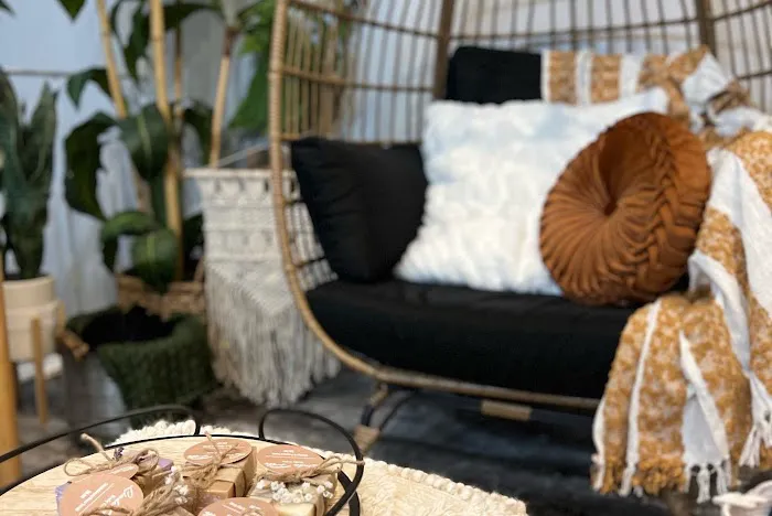 Linda Pele Esthetics Picture 6