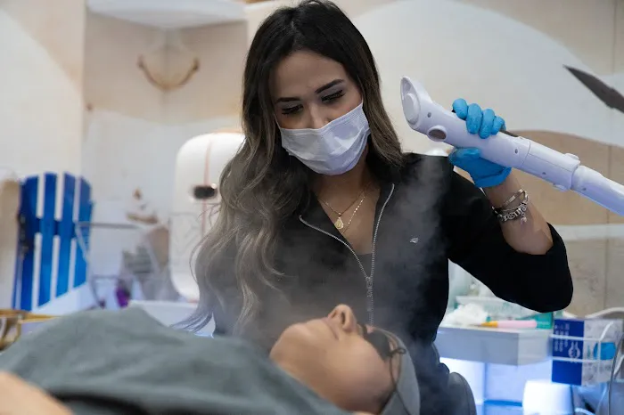 Diamond Skin and Body Spa Picture 3