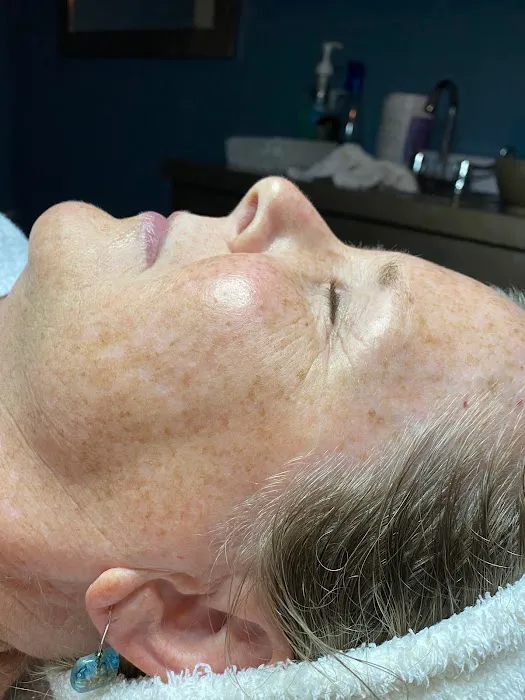 Ashley Rose Esthetics Picture 5