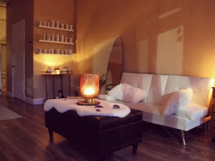 Newport Skin Therapy Picture 1