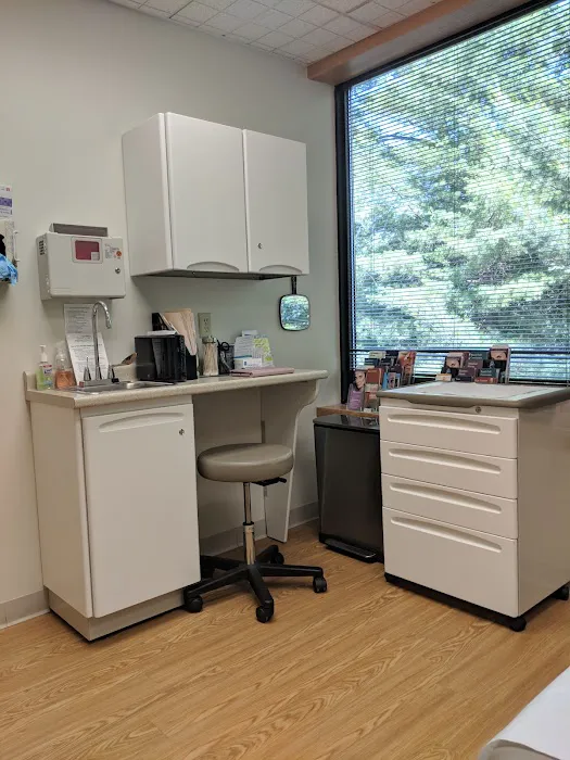 Seacoast Dermatology Picture 6