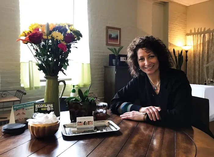 Saving Faces Acne and Skincare Clinic Picture 5