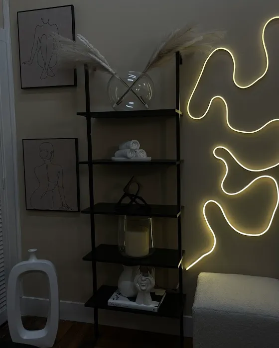 The Melaskiin Studio Picture 1