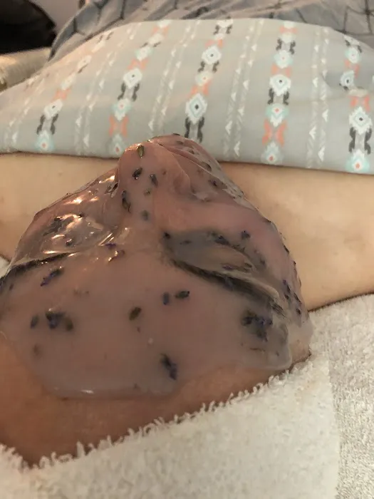 In Blüm Skincare Picture 5