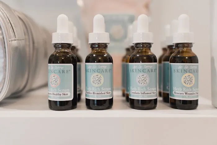 Therin Holistic Beauty Picture 7