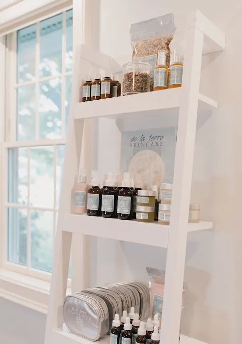 Therin Holistic Beauty Picture 8