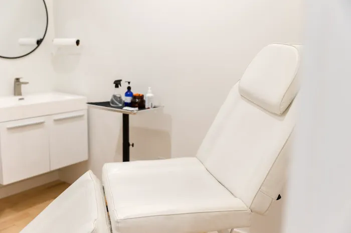 SKIN BY CARA Picture 2