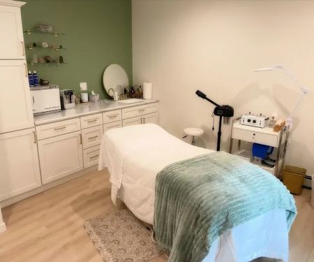 Spa 281 (Ashmarie Esthetics)