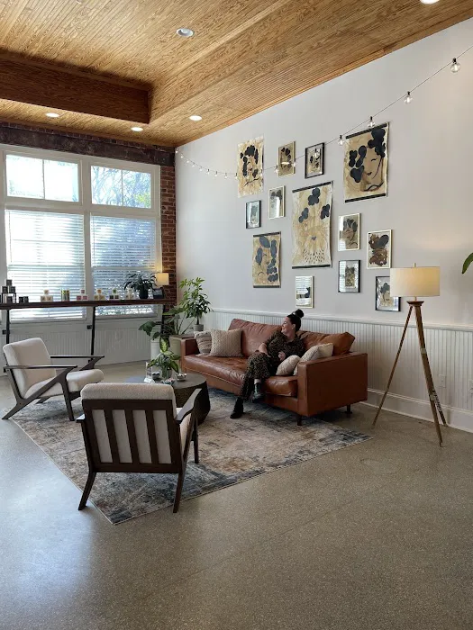 Ashleigh Jane Esthetics Picture 3