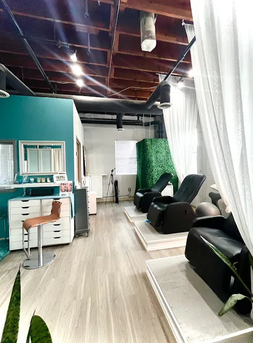 Vonetta Cosmetics Picture 3