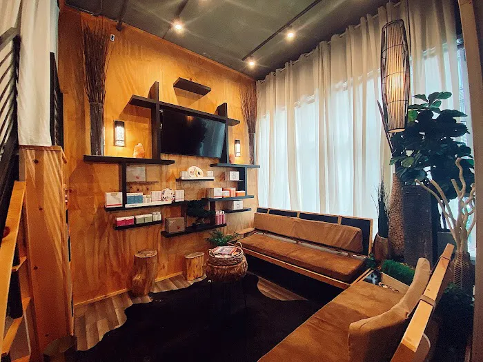 Flesh Skin Studio Picture 3