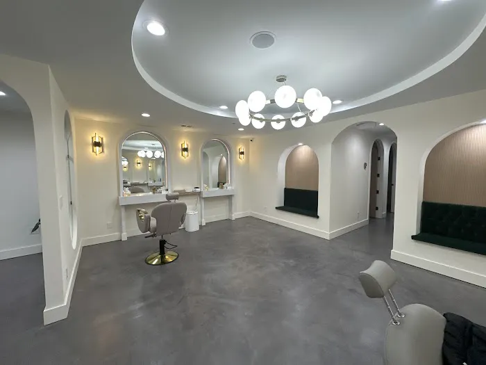 Beauty Brows N Beyond Picture 1