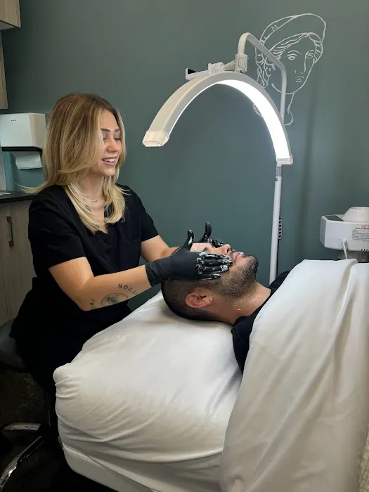 Skin by Callie Picture 4