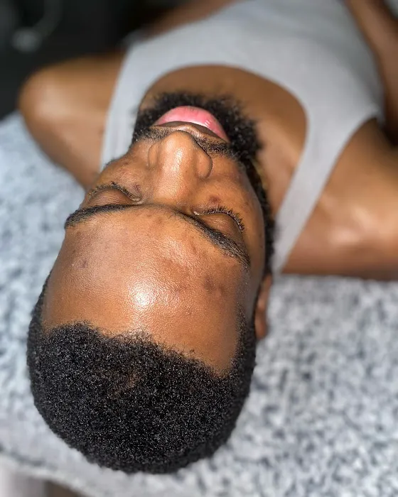 Fancy SkYn Picture 1