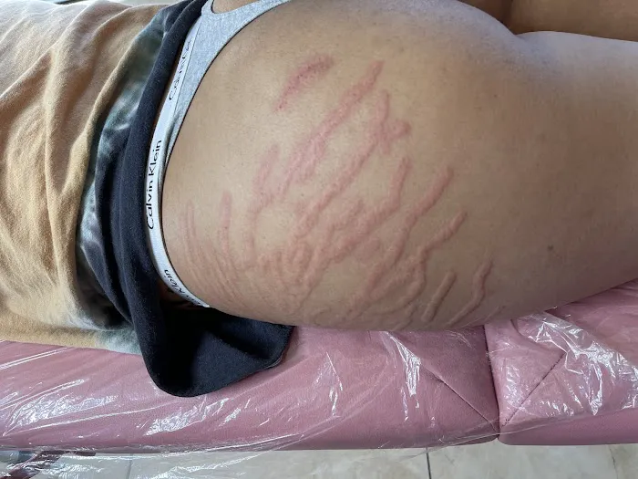 Skyn Deep Studio Picture 5