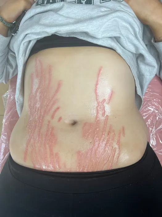 Skyn Deep Studio Picture 7