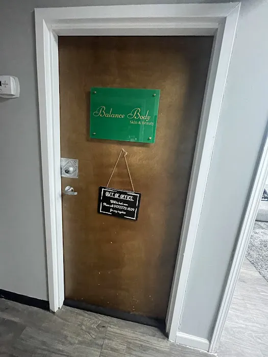 B. Body Skin & Beauty Picture 3