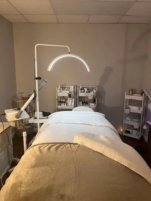 Heather Edwards Aesthetics Picture 1