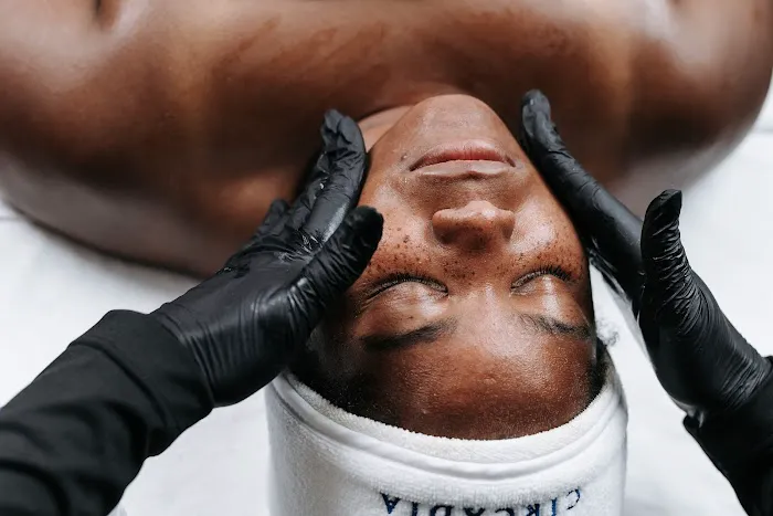 Heather Edwards Aesthetics Picture 9