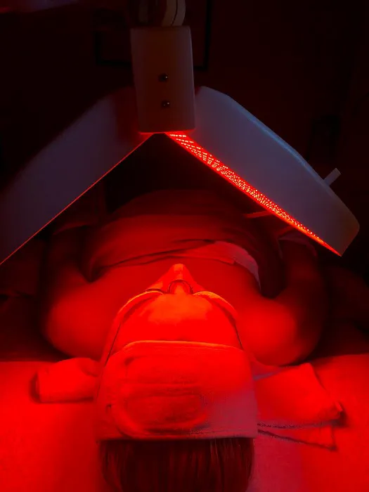 Lesley Porten, Esthetician Naturophoria Picture 1