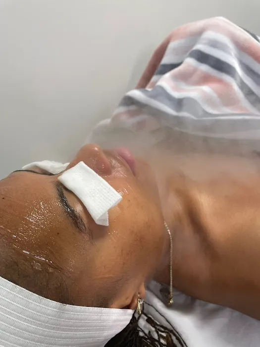 Studio Huex Picture 7