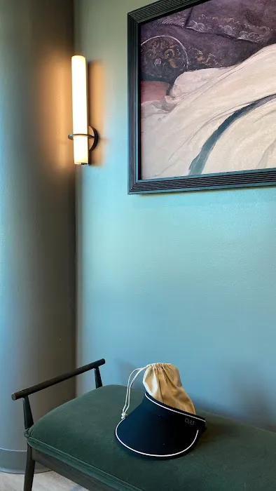 CULT Aesthetics Picture 8