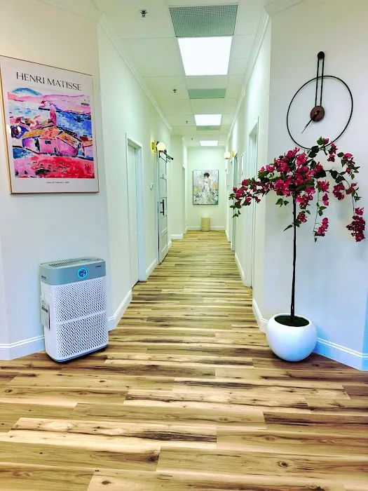 Nukoa Med Spa (Skin & Laser) 뉴코아 메드 스파 Picture 10