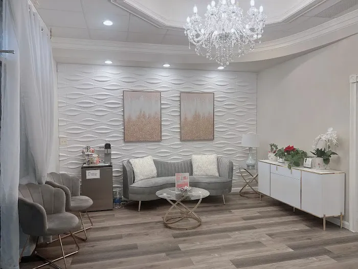 Yuna Skin & Body Solution 2 Picture 5