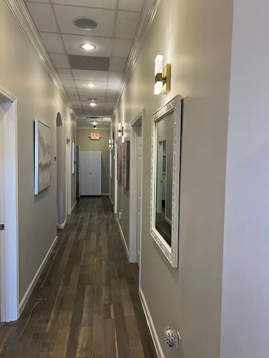 Yuna Skin & Body Solution 2 Picture 7